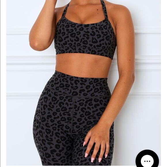 White Fox 2 piece Workout Set! - Picture 4 of 10